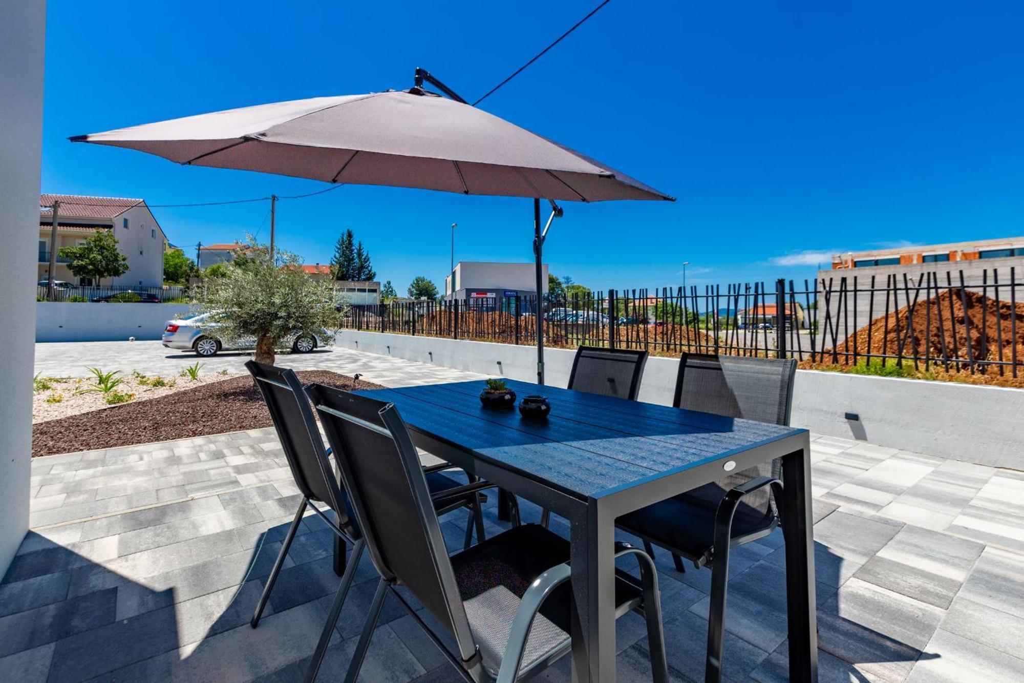 Casa Mia Apartments With Parking Zadar Bilik gambar
