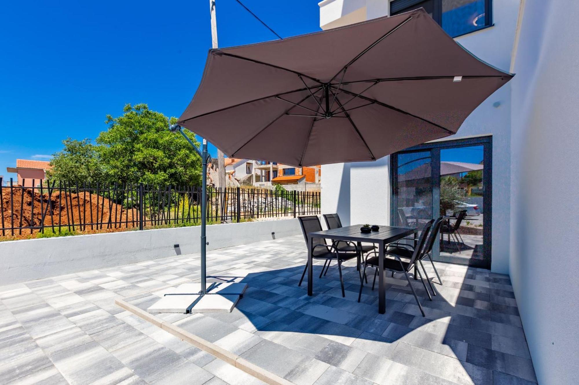 Casa Mia Apartments With Parking Zadar Bilik gambar