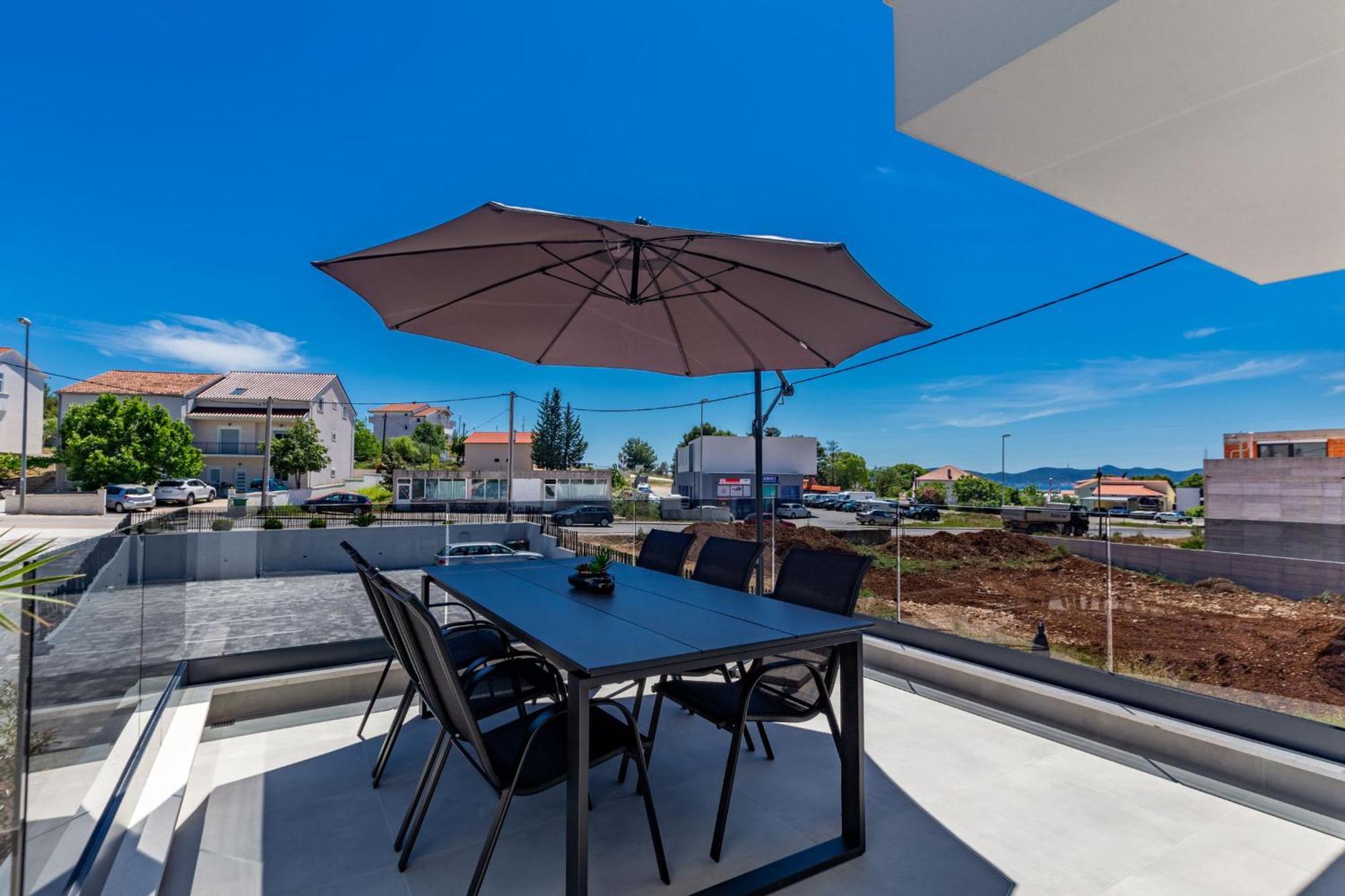 Casa Mia Apartments With Parking Zadar Luaran gambar